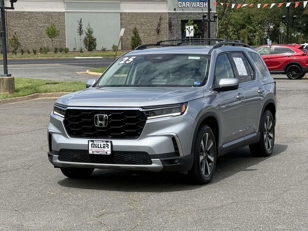 2025 HONDA Pilot