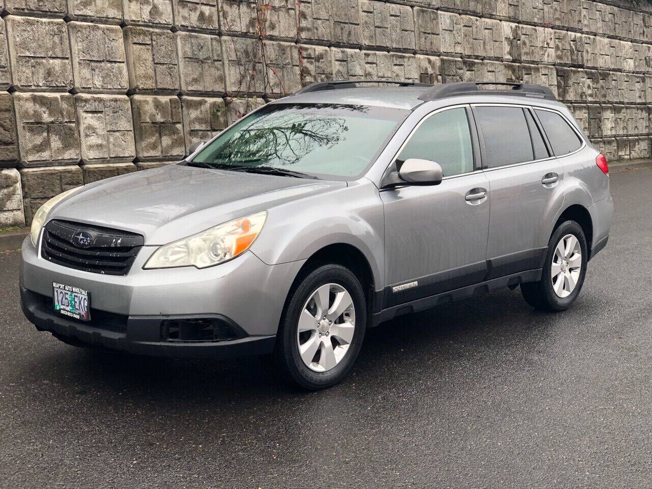 2010 SUBARU Outback