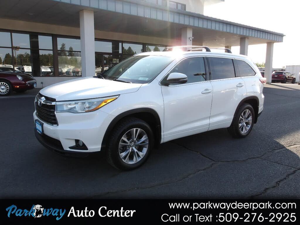 2015 TOYOTA Highlander