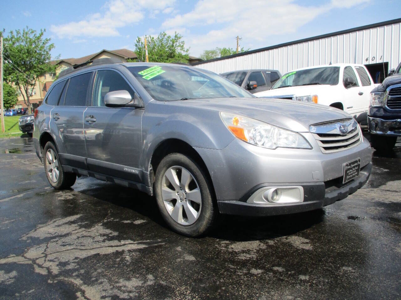 2011 SUBARU Outback