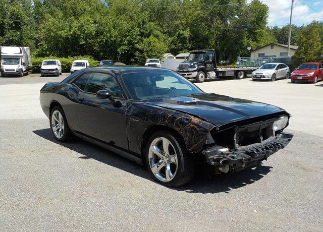 2013 DODGE Challenger