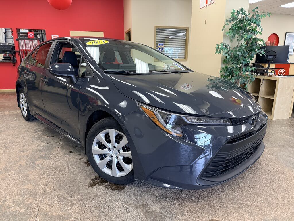 2024 TOYOTA Corolla