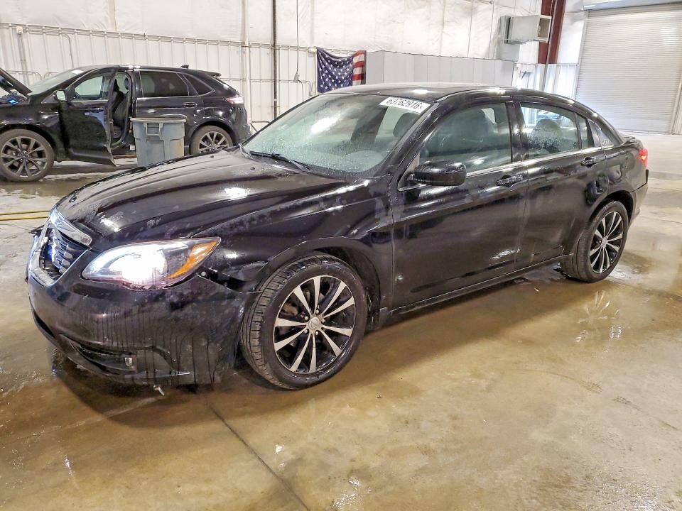 2011 CHRYSLER 200