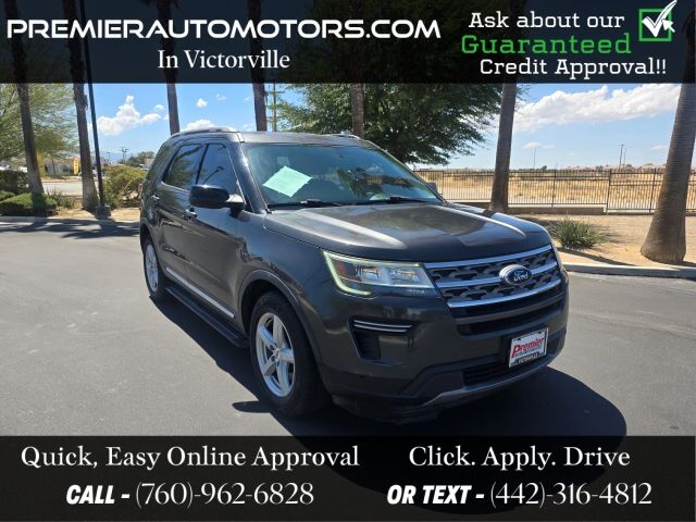 2018 FORD Explorer
