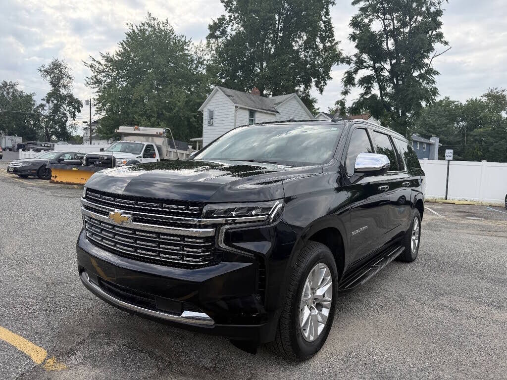 2022 CHEVROLET Suburban