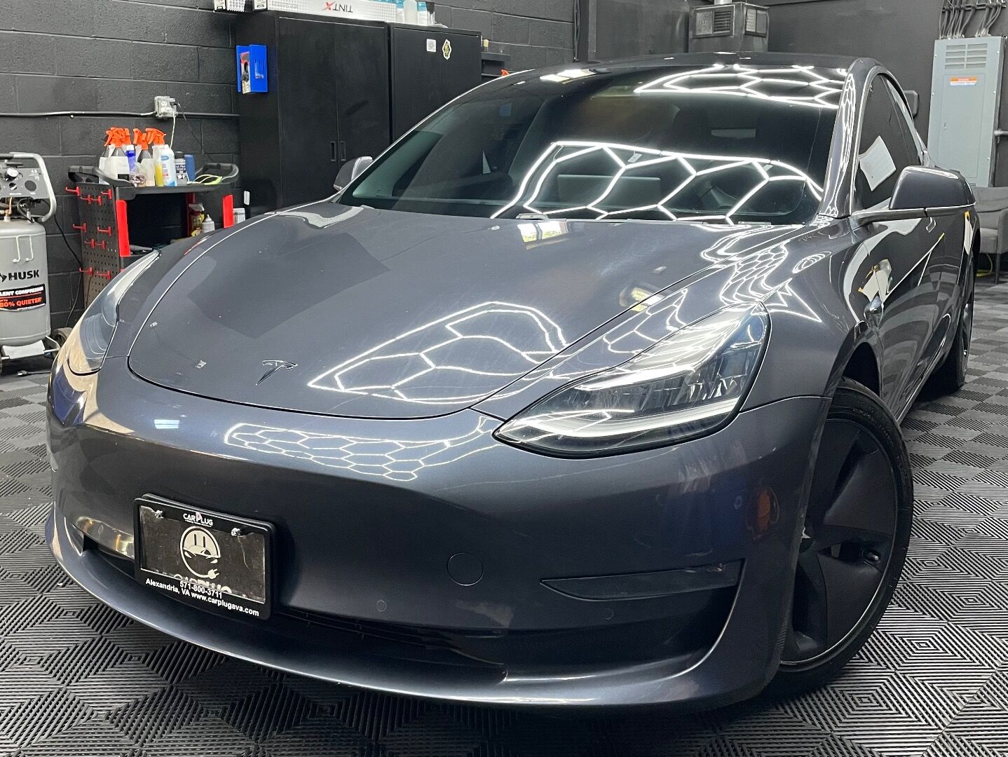 2018 TESLA Model 3
