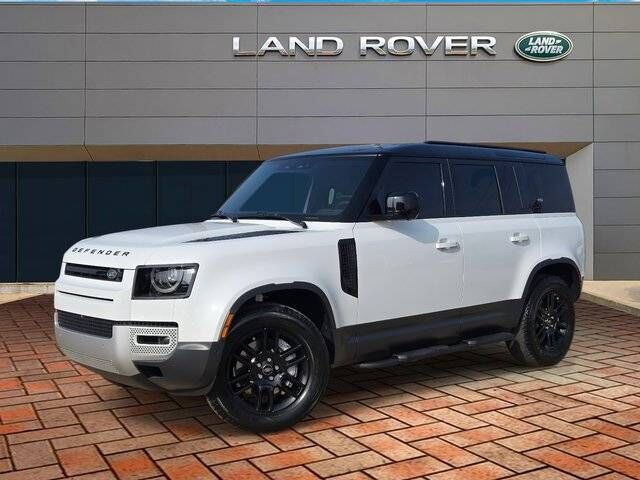 2023 LAND ROVER Defender