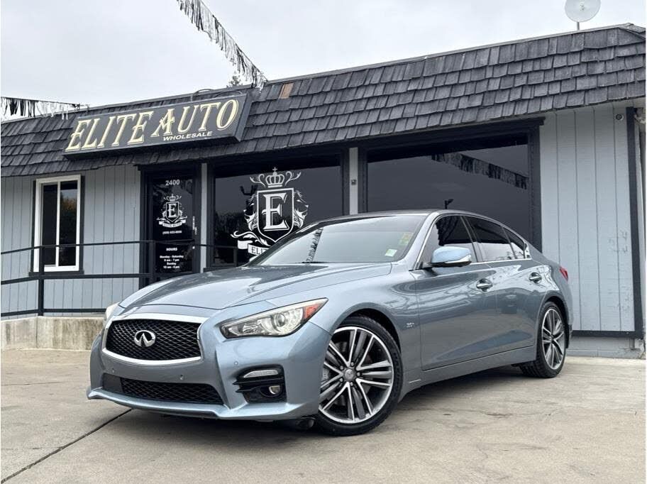 2017 INFINITI Q50