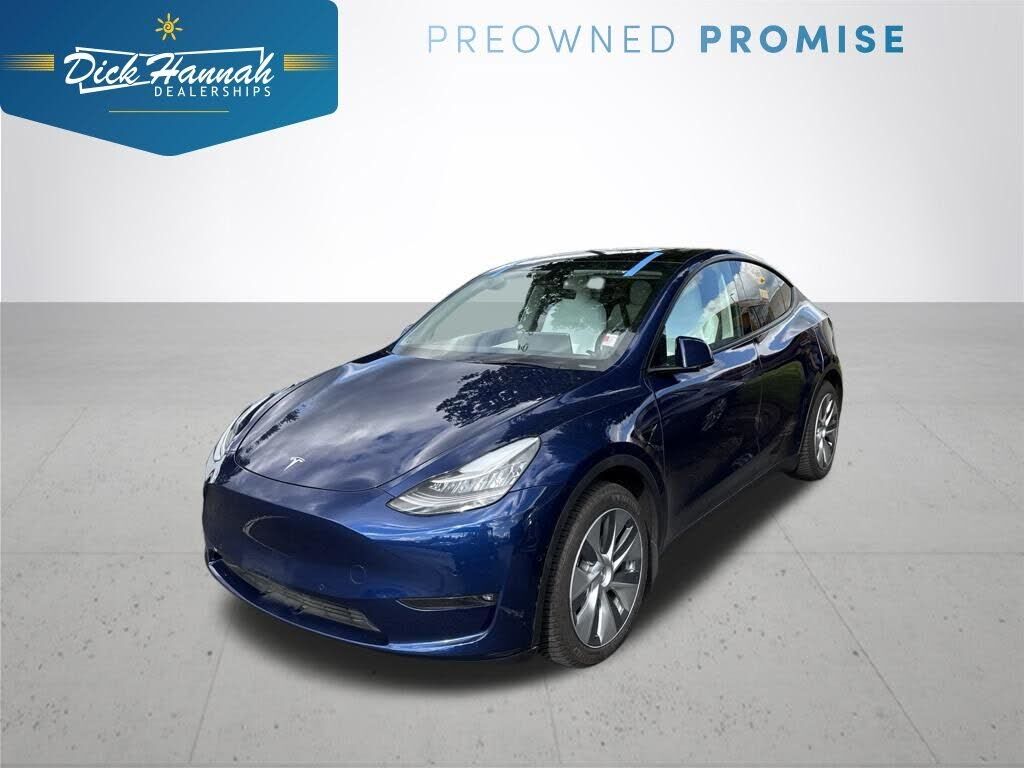 2022 TESLA Model Y