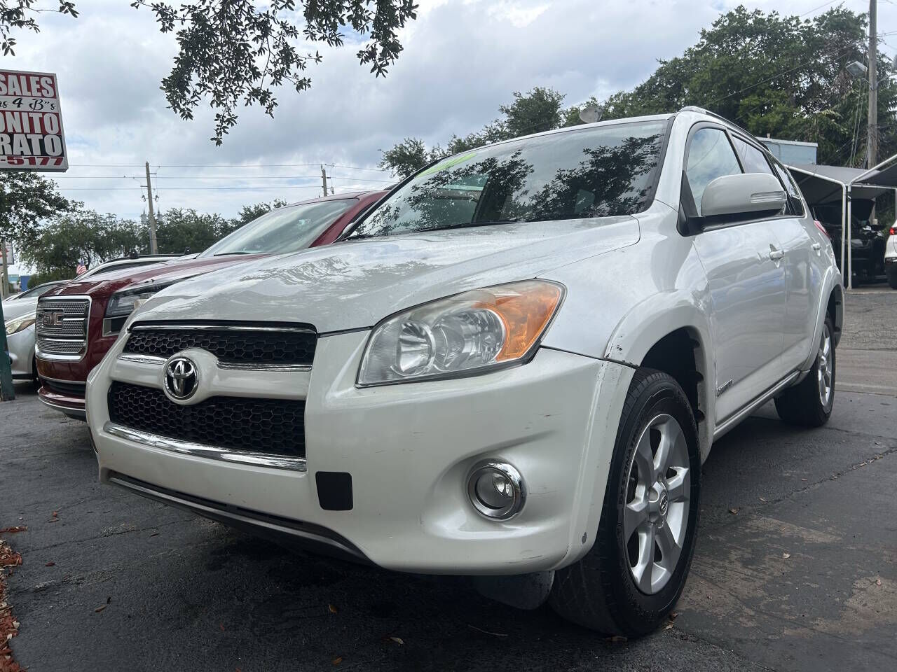 2011 TOYOTA RAV4