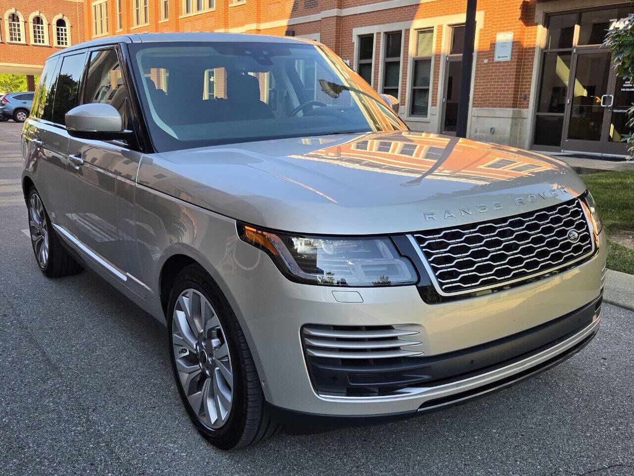 2020 LAND ROVER Range Rover