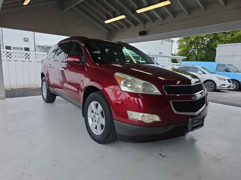 2011 CHEVROLET Traverse