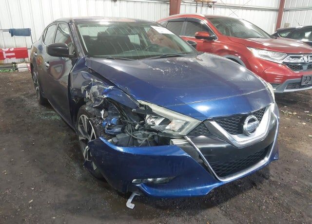 2016 NISSAN Maxima