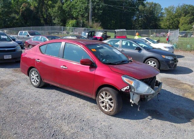 2018 NISSAN Versa