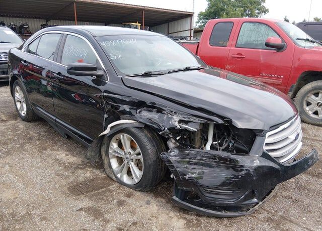 2017 FORD Taurus