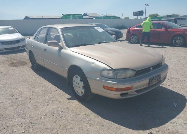 1993 TOYOTA Camry