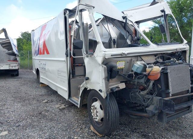 2019 FORD Commercial Chassis