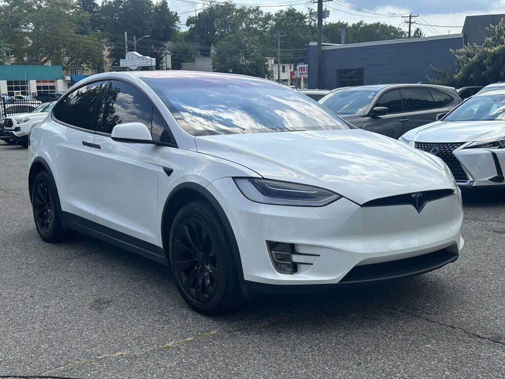 2019 TESLA Model X