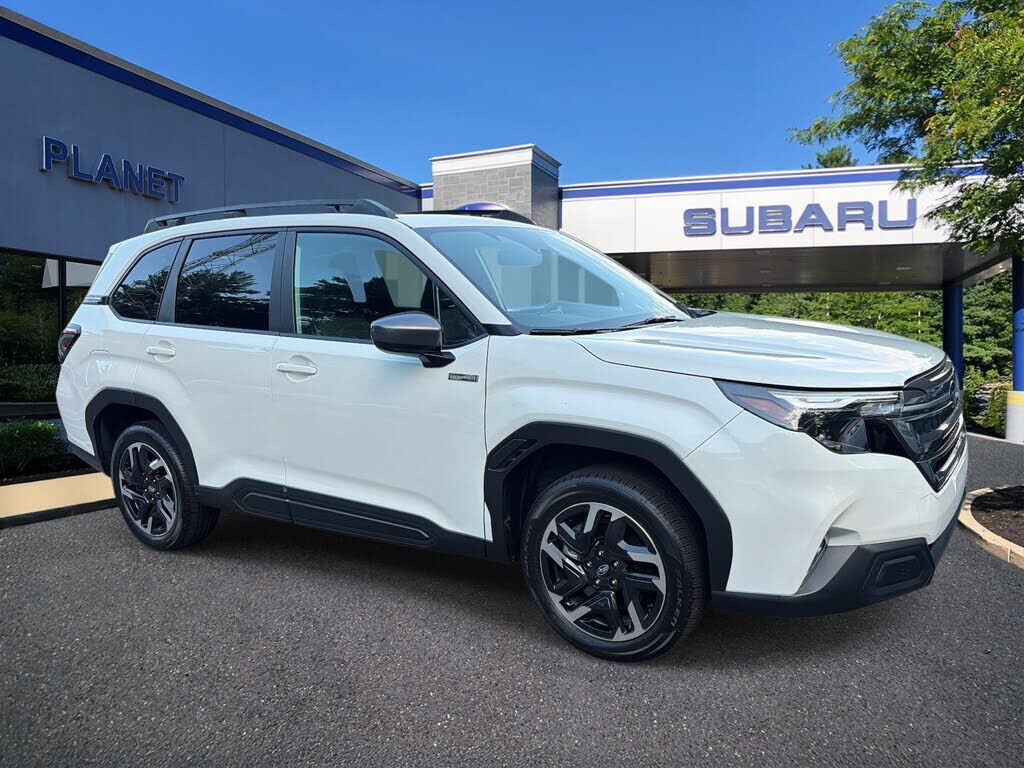 2026 SUBARU Forester