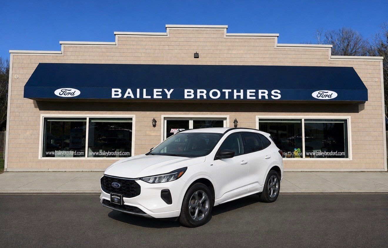 2023 FORD Escape