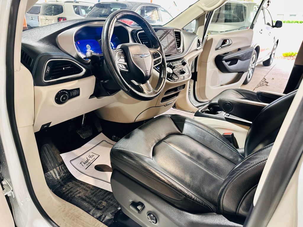 2021 CHRYSLER Pacifica