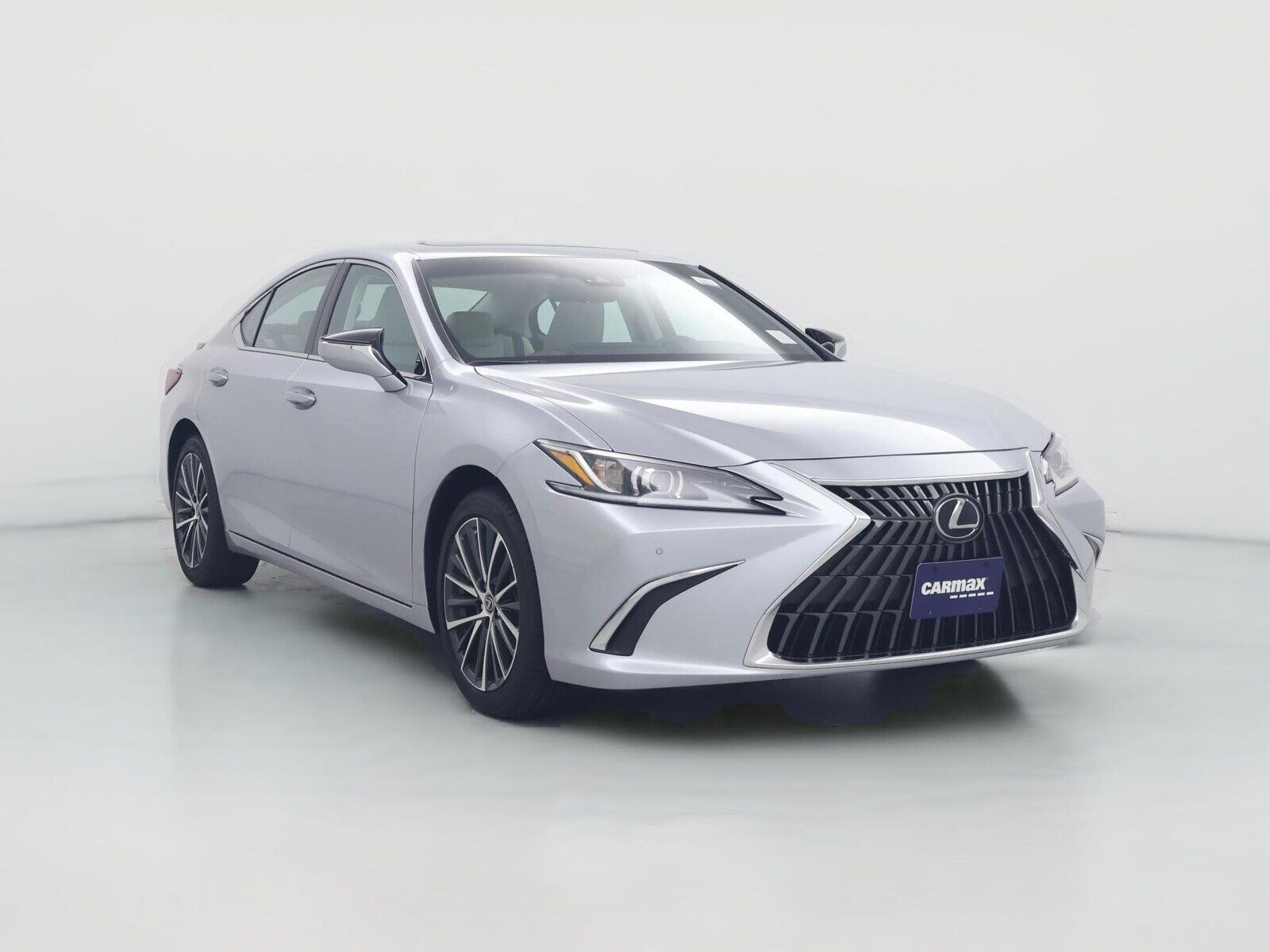 2025 LEXUS ES