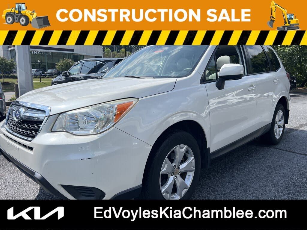 2016 SUBARU Forester