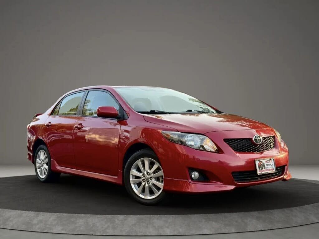 2010 TOYOTA Corolla