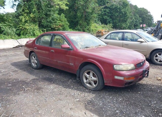 1995 NISSAN Maxima