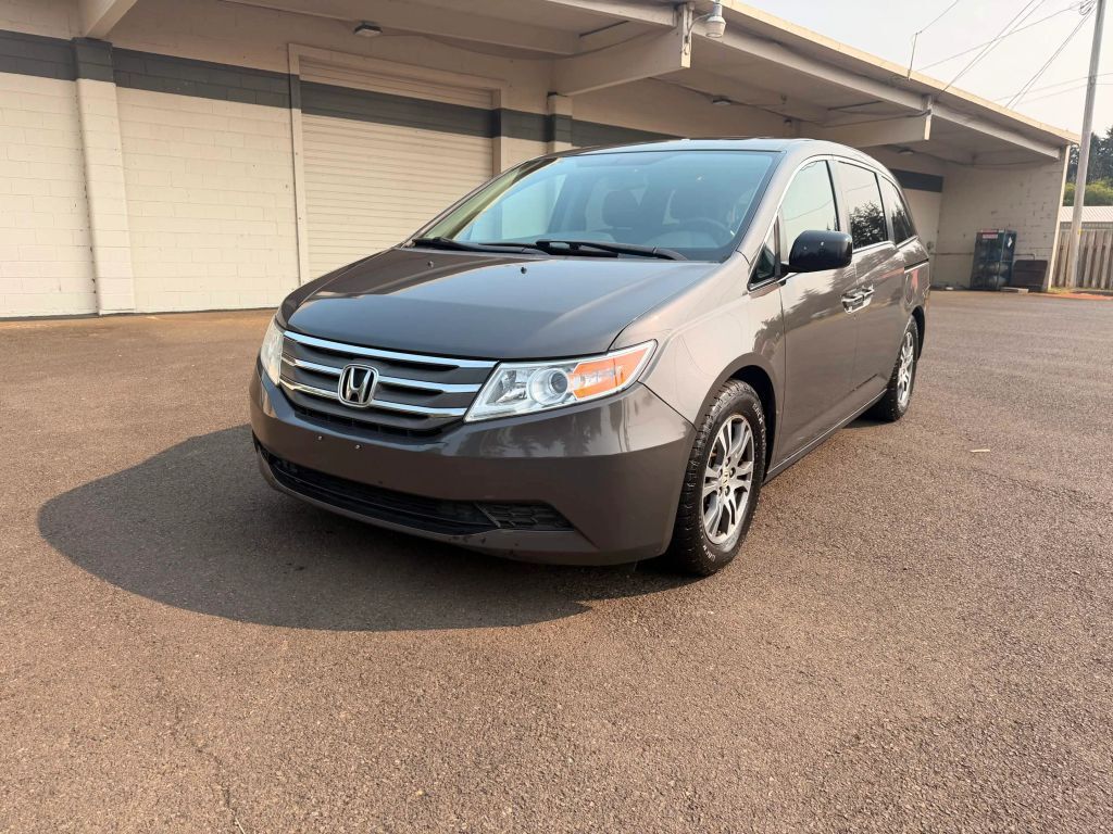 2013 HONDA Odyssey