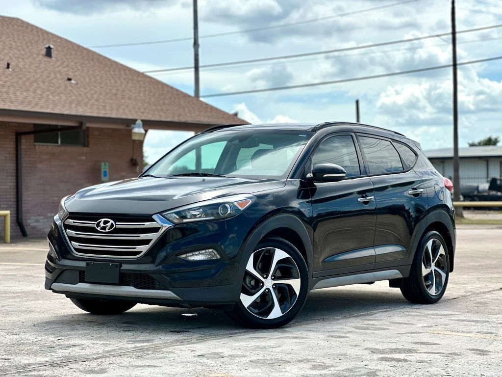 2017 HYUNDAI Tucson
