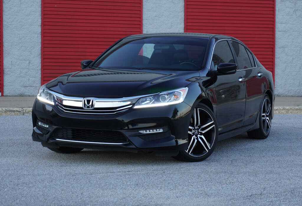 2017 HONDA Accord