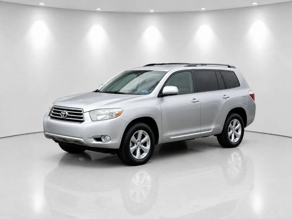 2010 TOYOTA Highlander