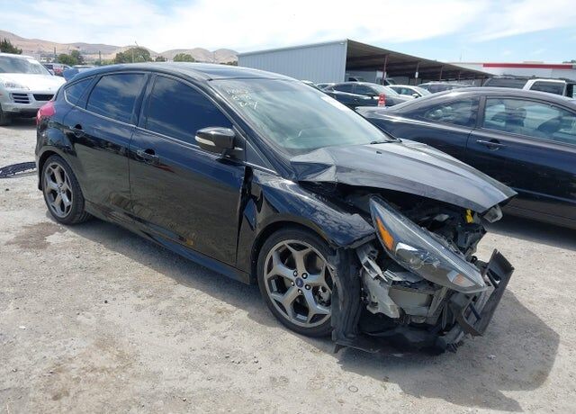 2016 FORD Focus