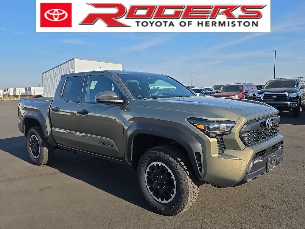 2025 TOYOTA Tacoma
