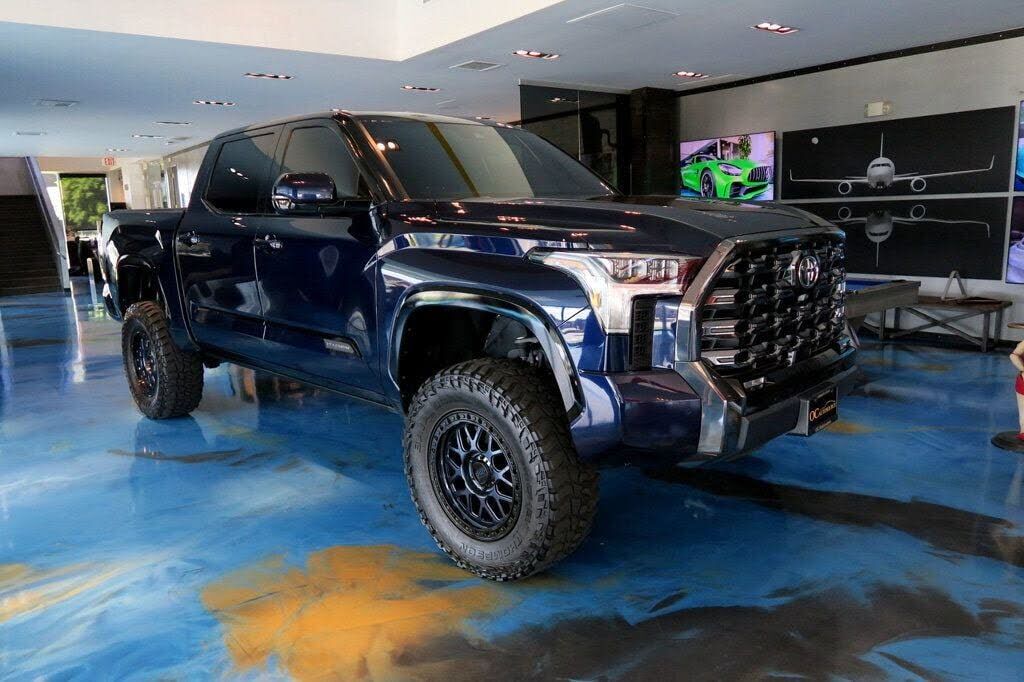 2023 TOYOTA Tundra