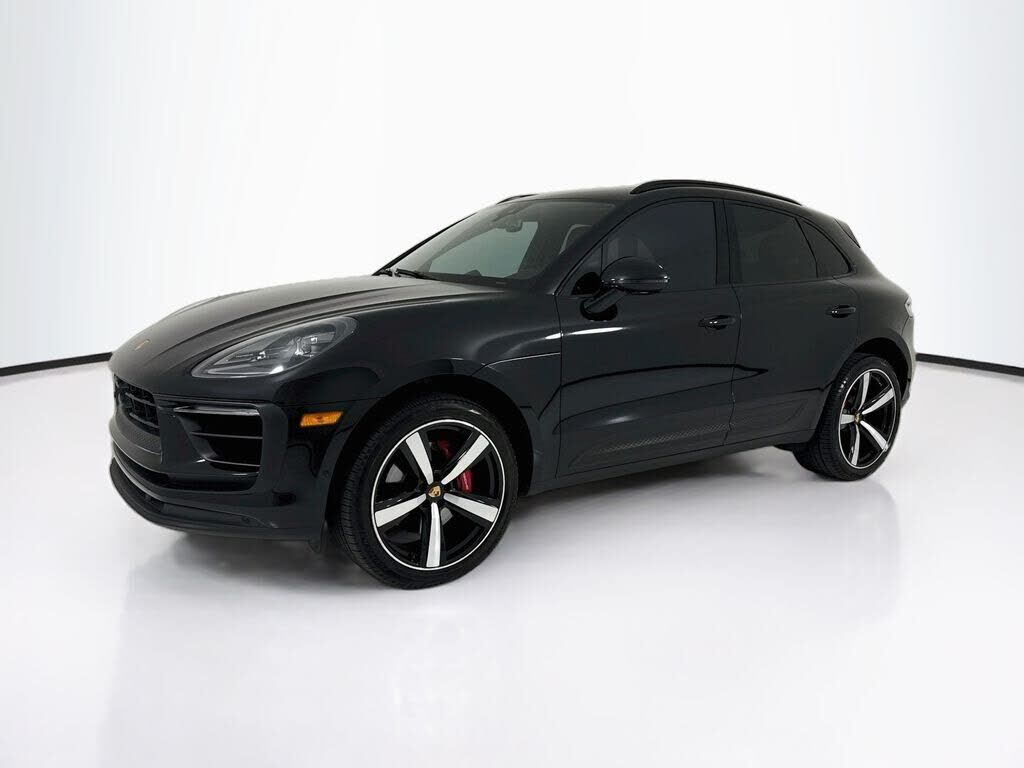 2023 PORSCHE Macan