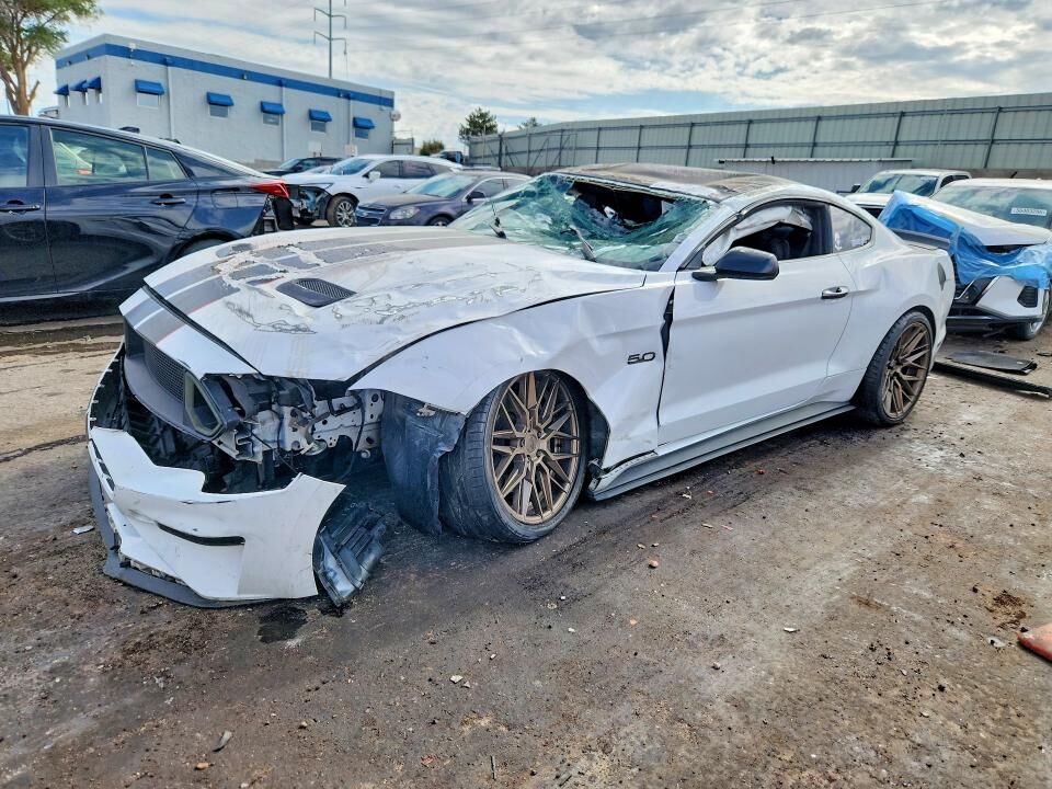 2019 FORD Mustang