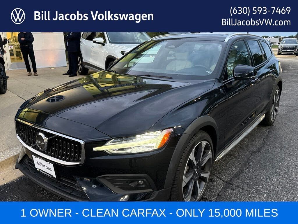2024 VOLVO V60CC