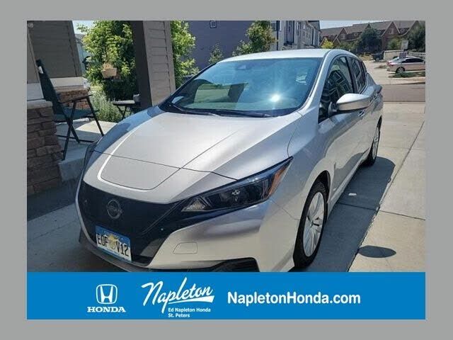 2025 NISSAN Leaf