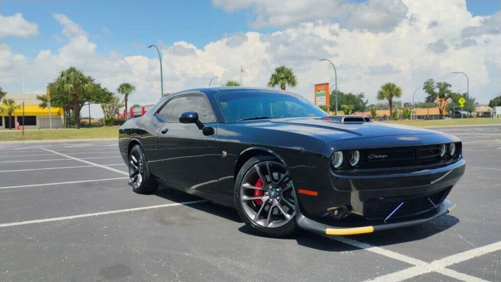 2020 DODGE Challenger