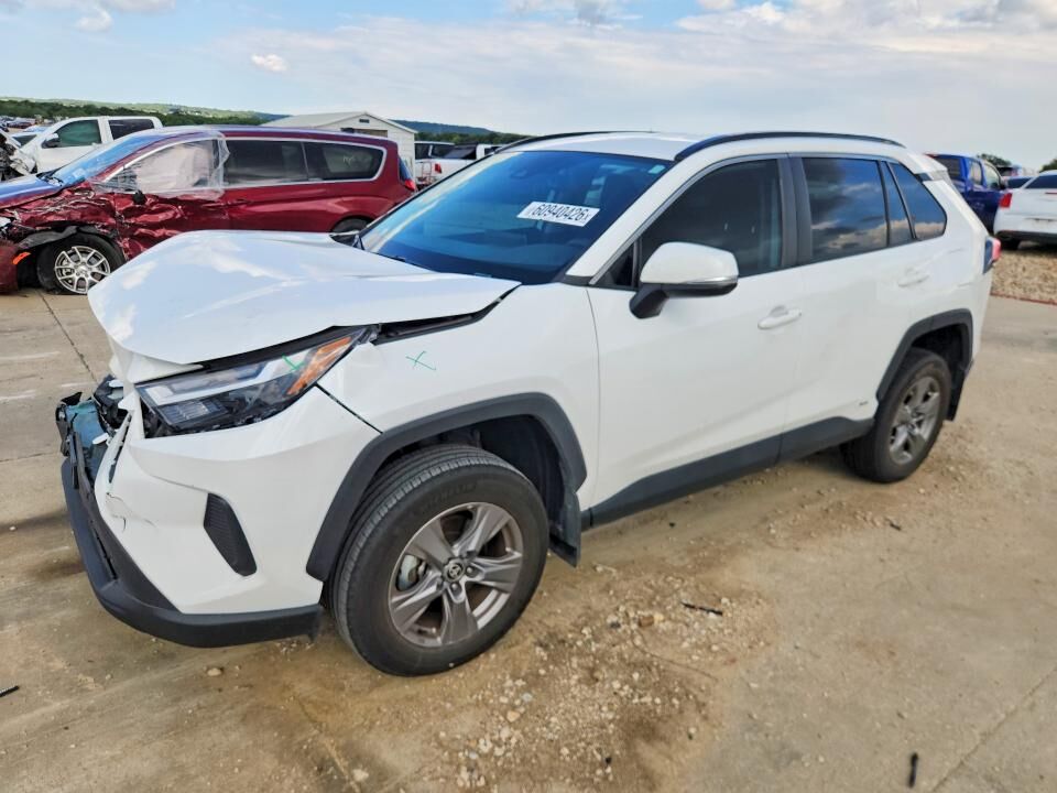 2024 TOYOTA RAV4