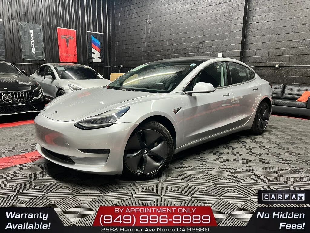2018 TESLA Model 3