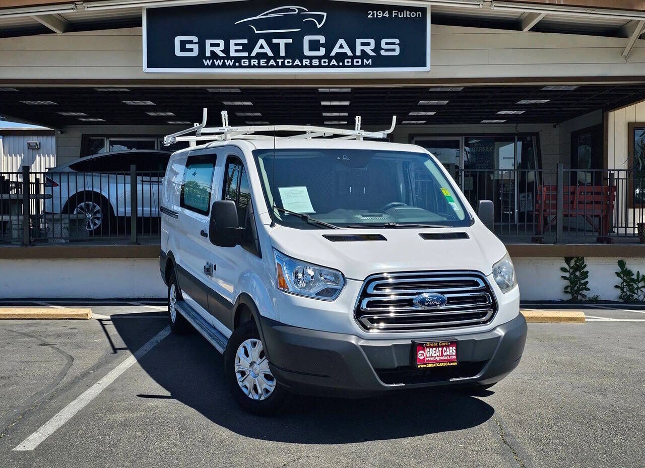 2017 FORD Transit
