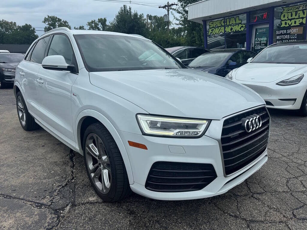 2016 AUDI Q3