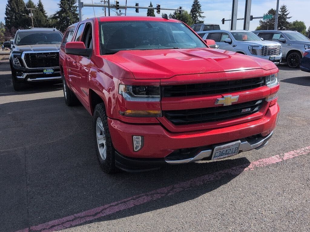 2018 CHEVROLET Silverado