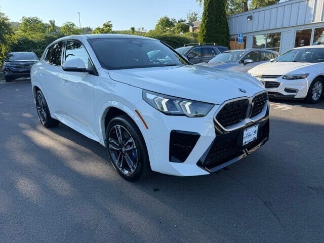 2025 BMW X2