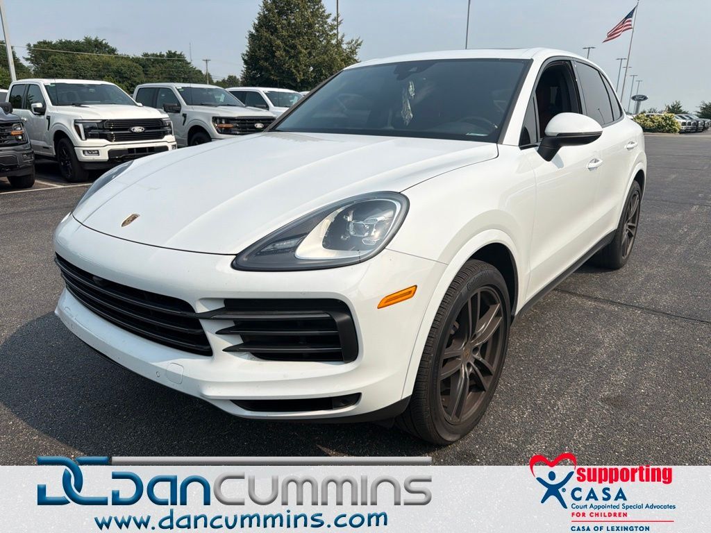 2022 PORSCHE Cayenne