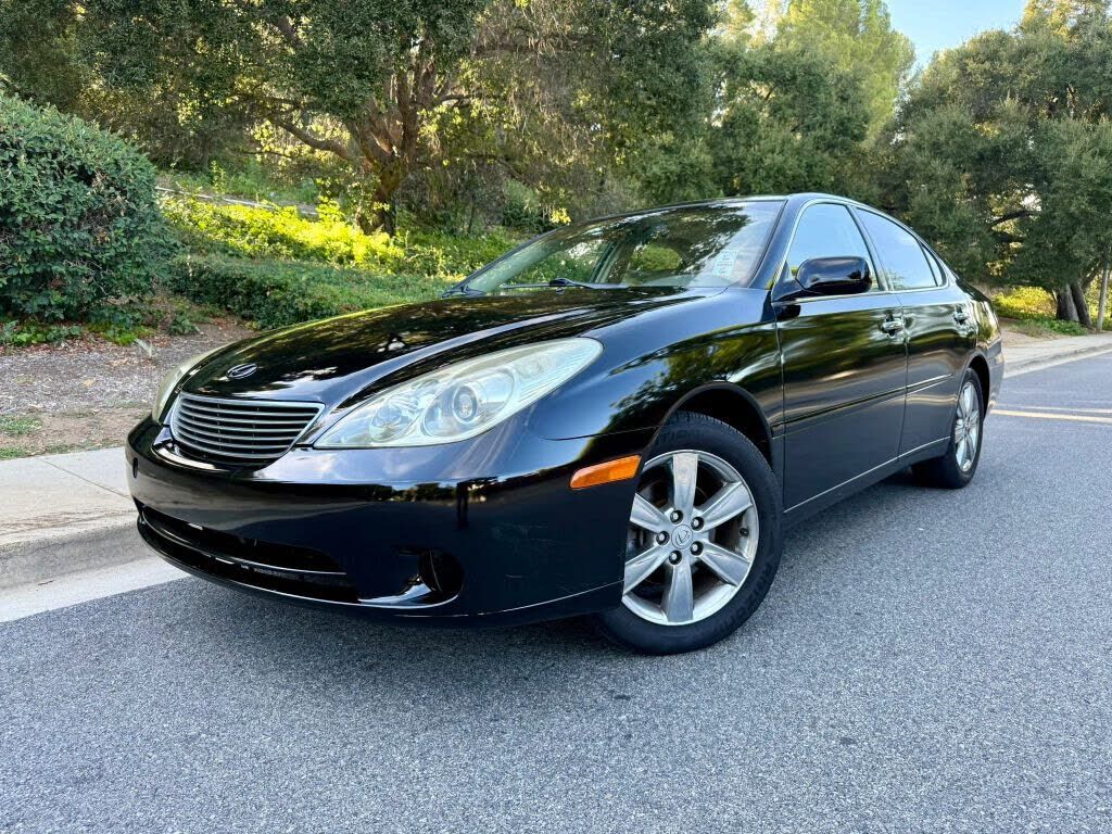 2005 LEXUS ES