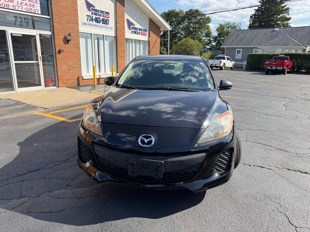 2013 MAZDA Mazda3
